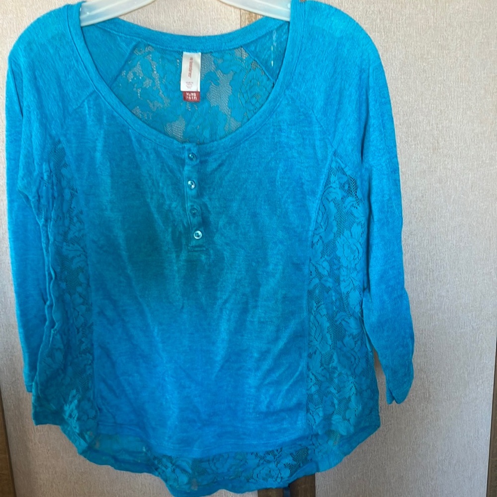 No Boundaries turquoise Blouse 3/4 Sleeves xl